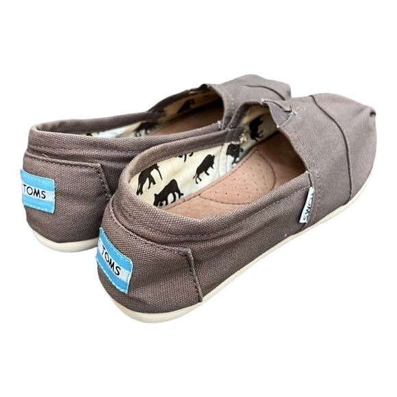Toms Classic Slip On Canvas Shoe Canvas 6.5 (women’s) color: Ash grey/beige - Picture 8 of 12